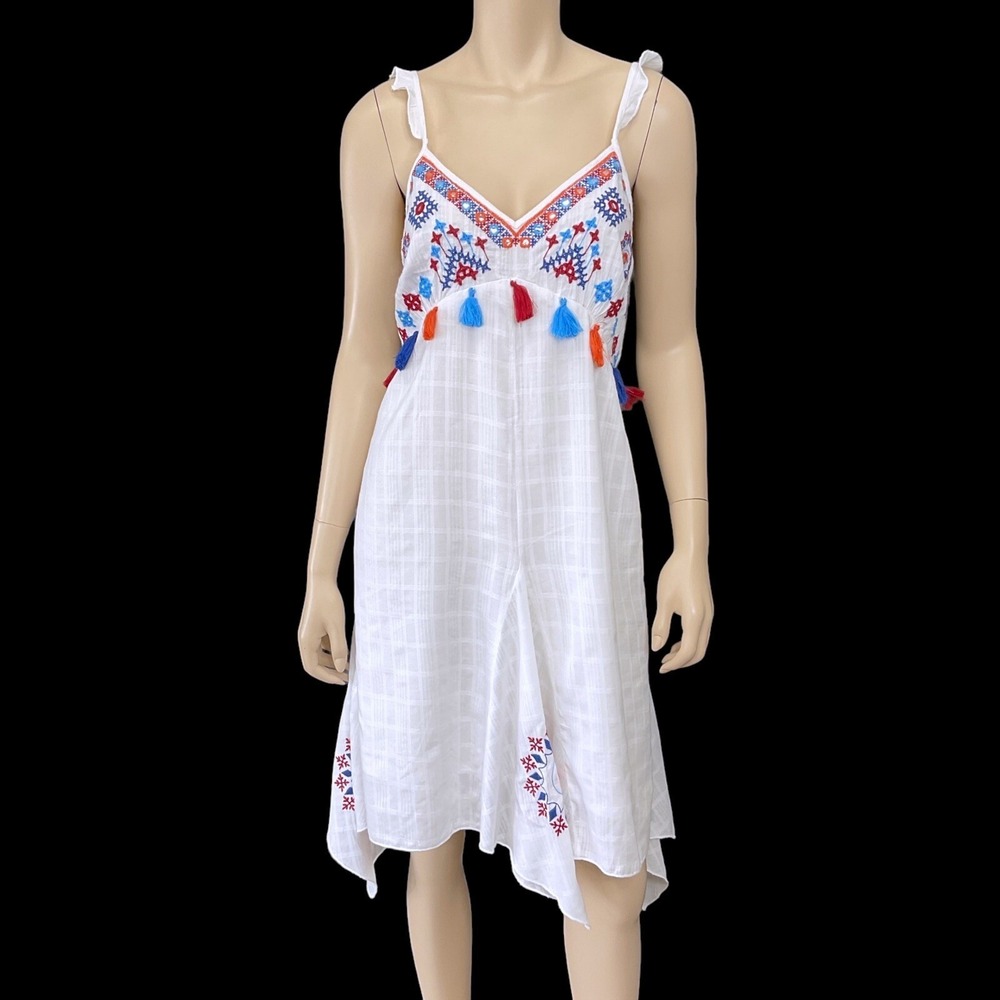 Area Stars Dress Women Large White Handkerchief Hem Embroidered Tassel NWOT